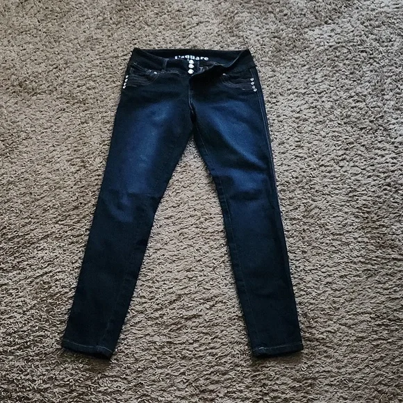 Dark denim skinny jeans!! - Picture 1 of 8